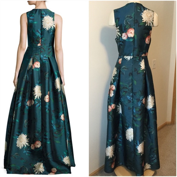 SACHIN  Dharma Plunging Sleeveless Floral-Printed - Picture 2 of 8